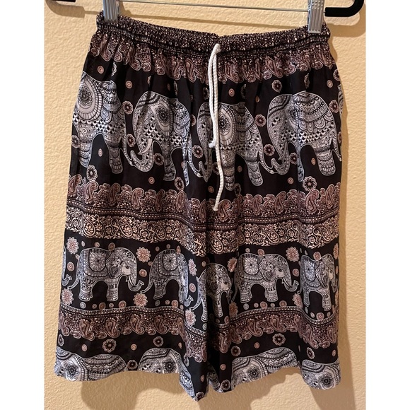 Sheer elephant trunks - Picture 1 of 3